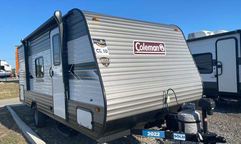 CL 10 Travel Trailer 2022 Dutchmen Coleman Lantern LT 18BH