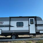 CL 10 Travel Trailer 2022 Dutchmen Coleman Lantern LT 18BH