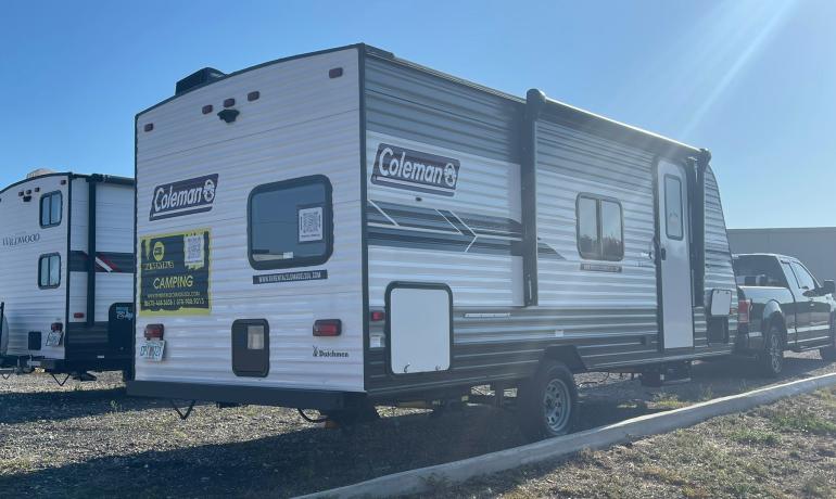 CL 10 Travel Trailer 2022 Dutchmen Coleman Lantern LT 18BH