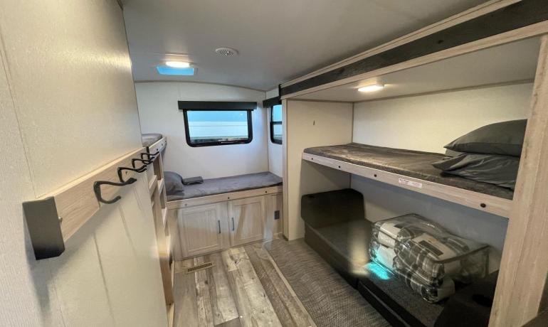 CL27- Travel Trailer  2021 Heartland Sundance Ultra-lite 324BH