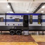 LS28 - TRAVEL TRAILER TOY HAULER 2021