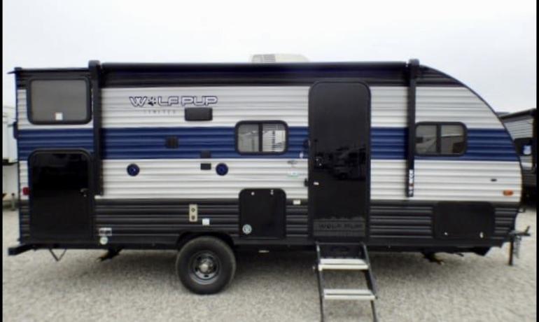 LS22 – Travel Trailer 2021 Forest River Cherokee Wolf Pup 17JG