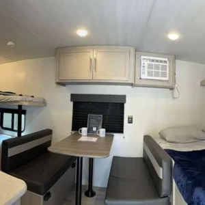 CL06 2024 Keystone RV Springdale