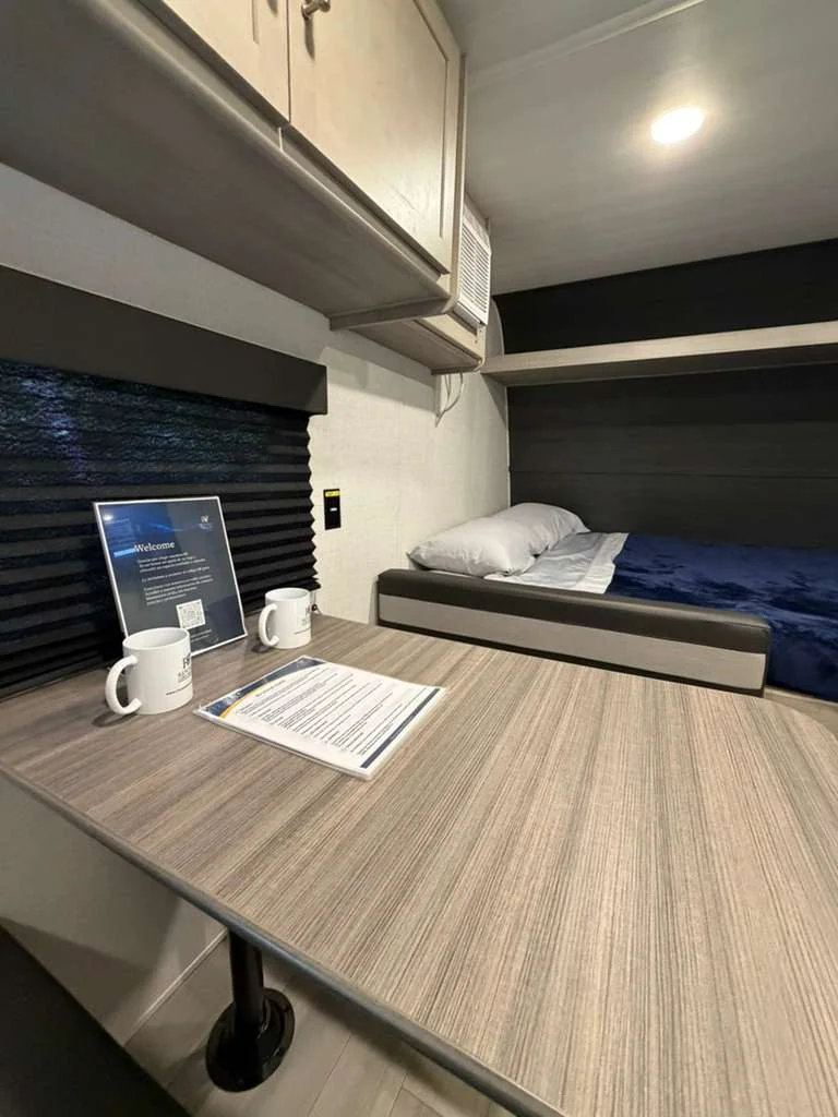 rv-rentals-cl06-03-1.webp