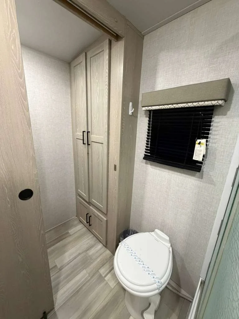 rv-rentals-cl09-06-1.webp