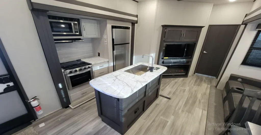rv-rentals-cl130-06-2.webp