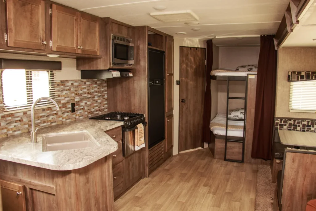 rv-rentals-cl18-04